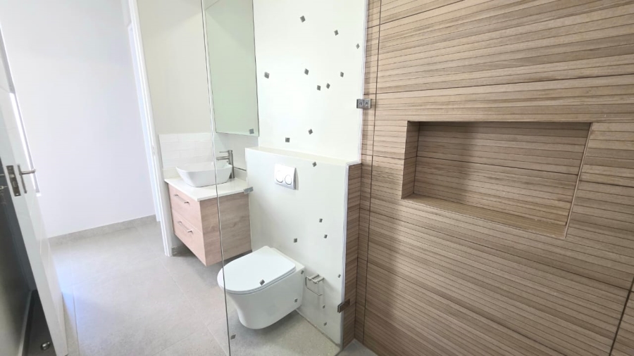 To Let 3 Bedroom Property for Rent in Blue Mountain Village Western Cape